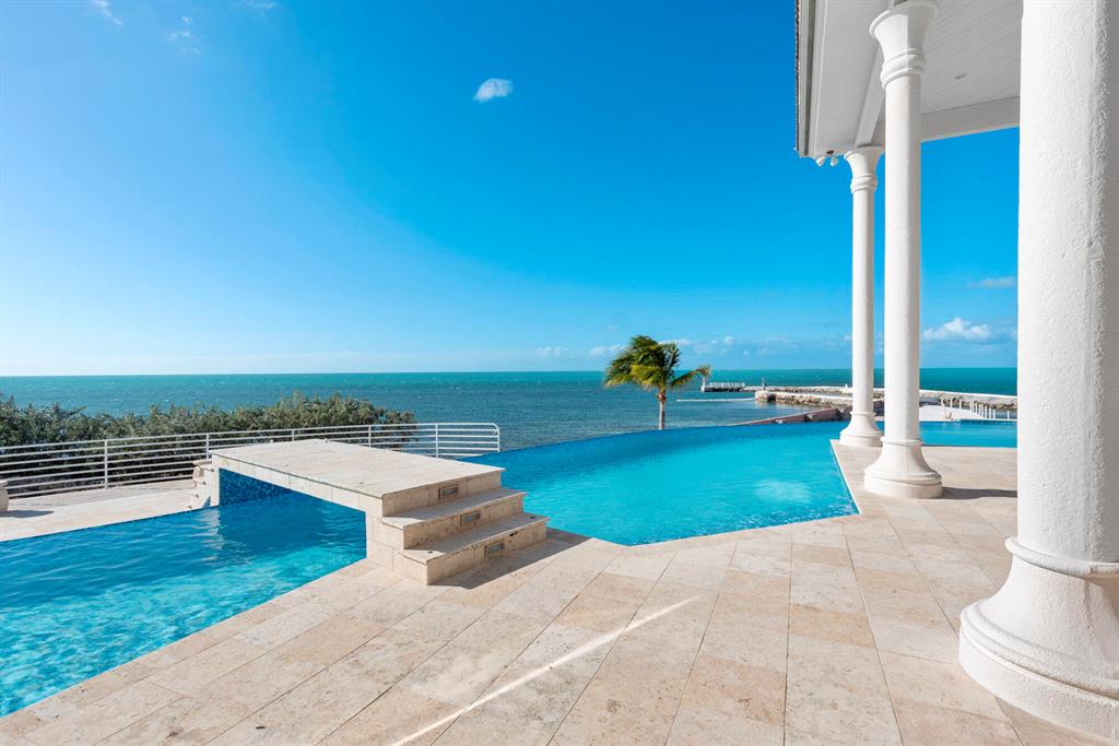 CRAINS SUBD - Residential