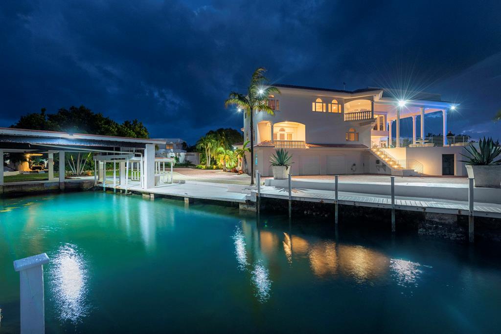 CRAINS SUBD - Residential