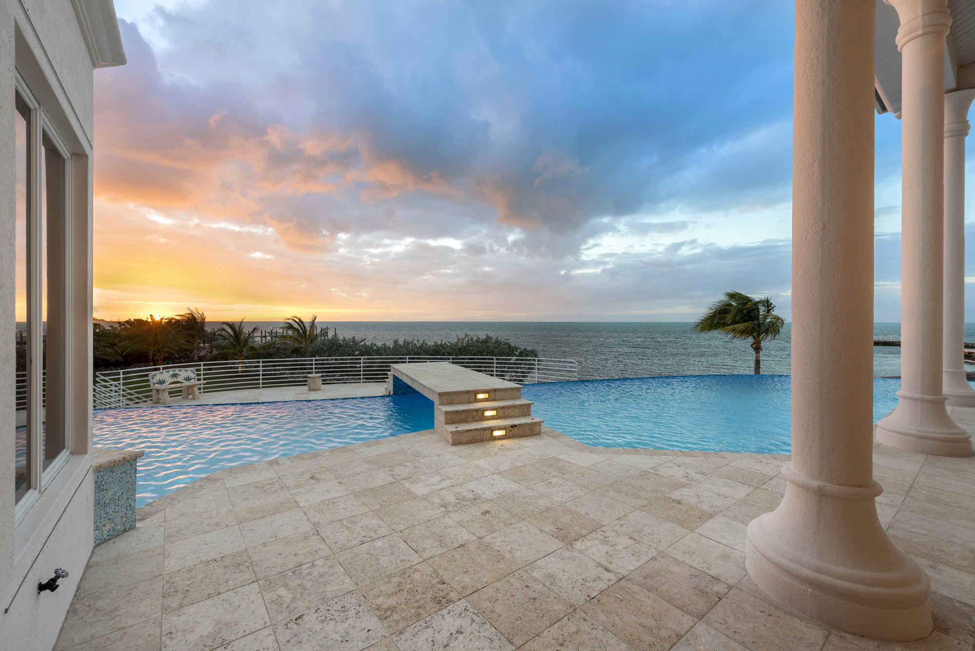 CRAINS SUBD - Residential