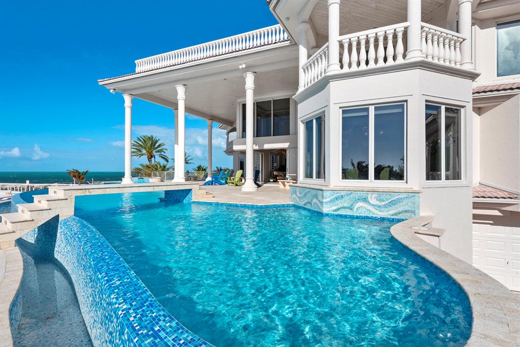 CRAINS SUBD - Residential