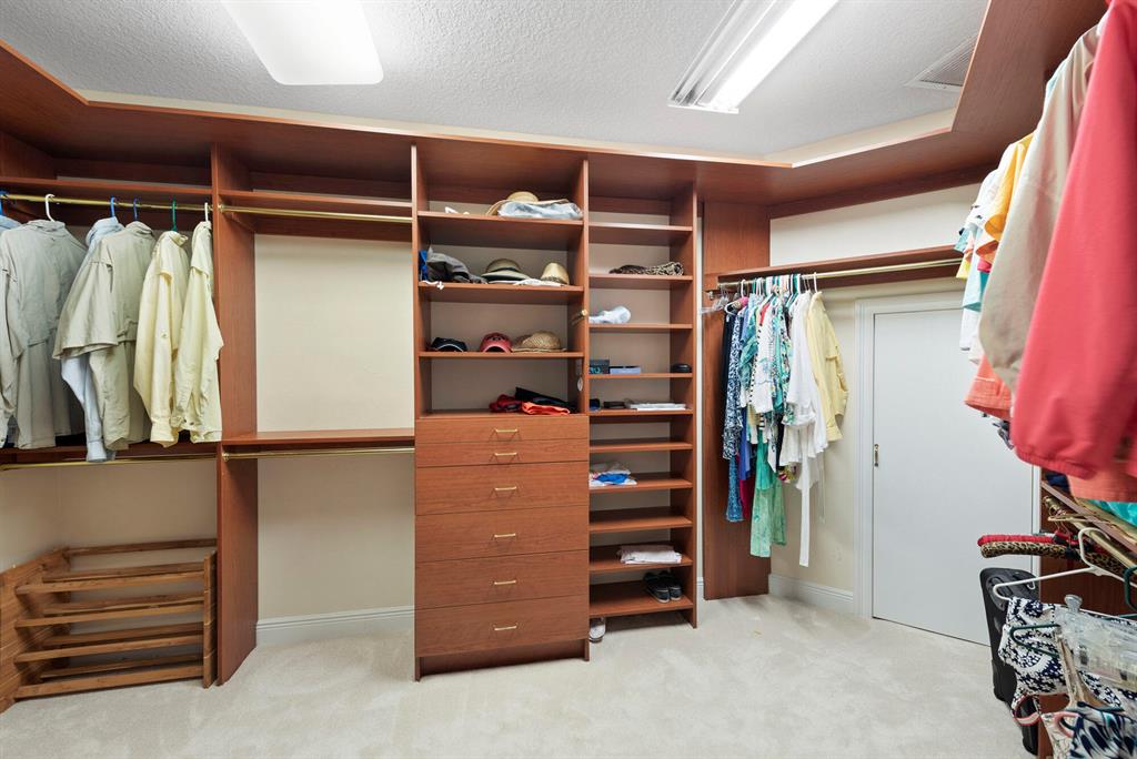 CRAINS SUBD - Residential