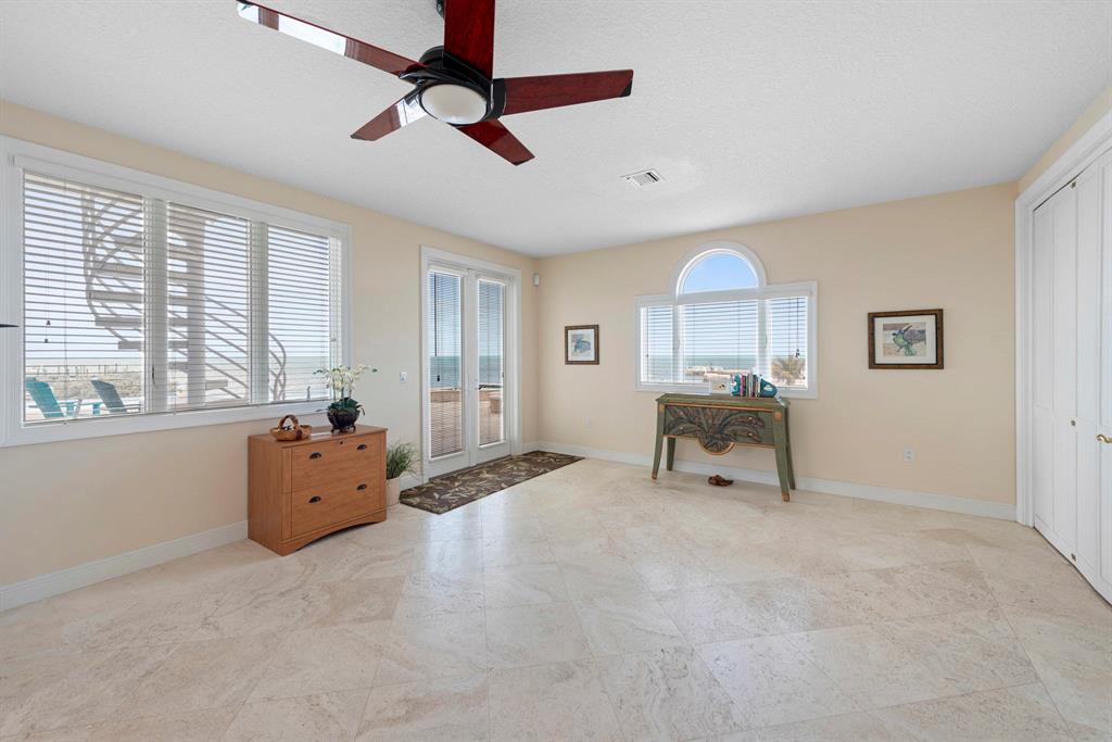 CRAINS SUBD - Residential