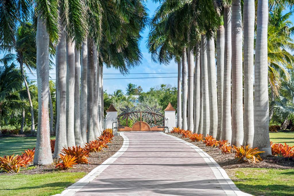 CRAINS SUBD - Residential