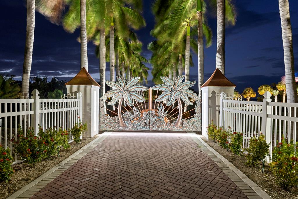 CRAINS SUBD - Residential