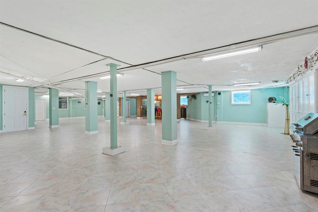 CRAINS SUBD - Residential