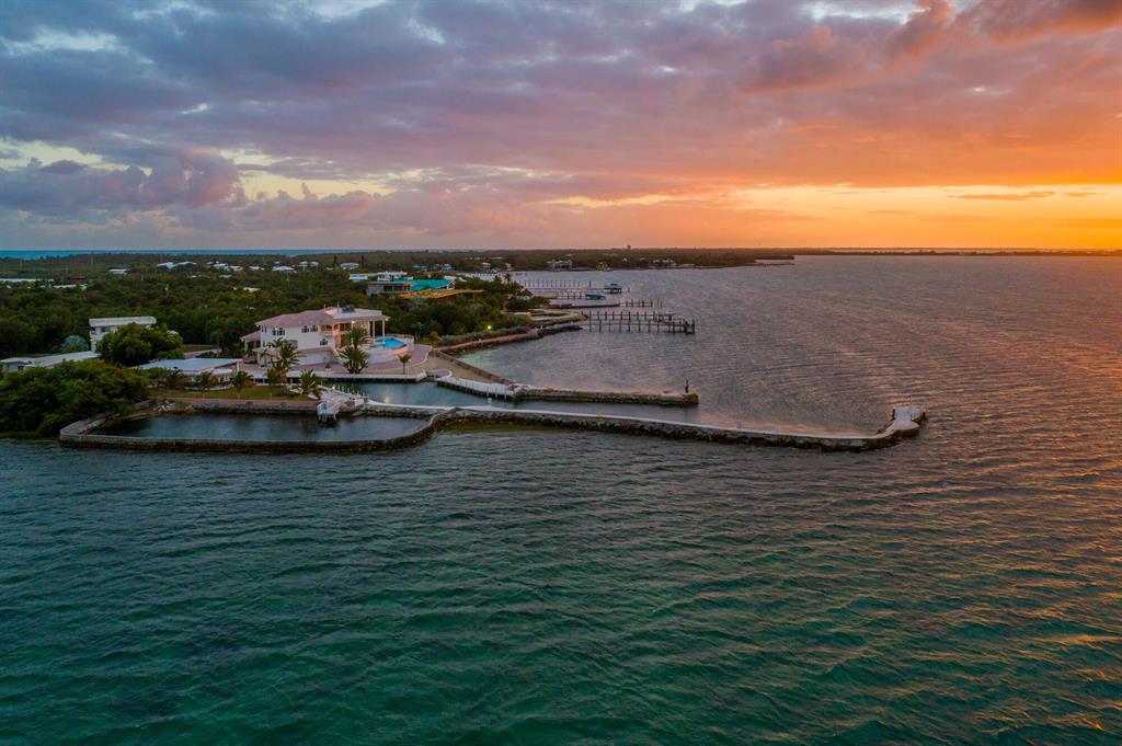 CRAINS SUBD - Residential