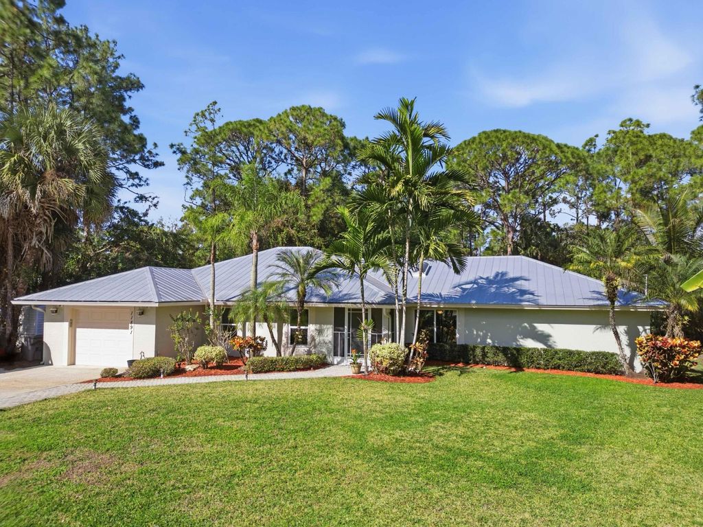 Photo of 11891 157th Place N, Jupiter, FL 33478 (MLS # R11149560)