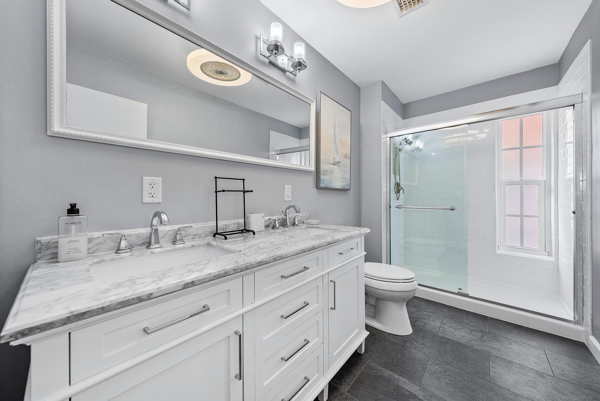 JUNO BEACH 1ST ADD - Residential Lease