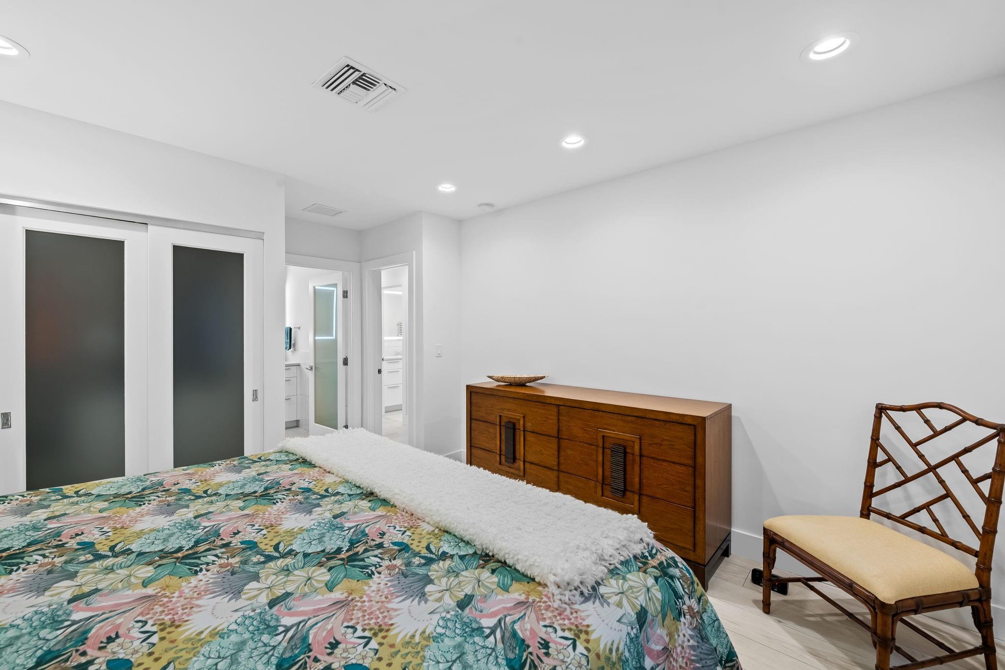 Bal Harbour 40-47 B - Residential