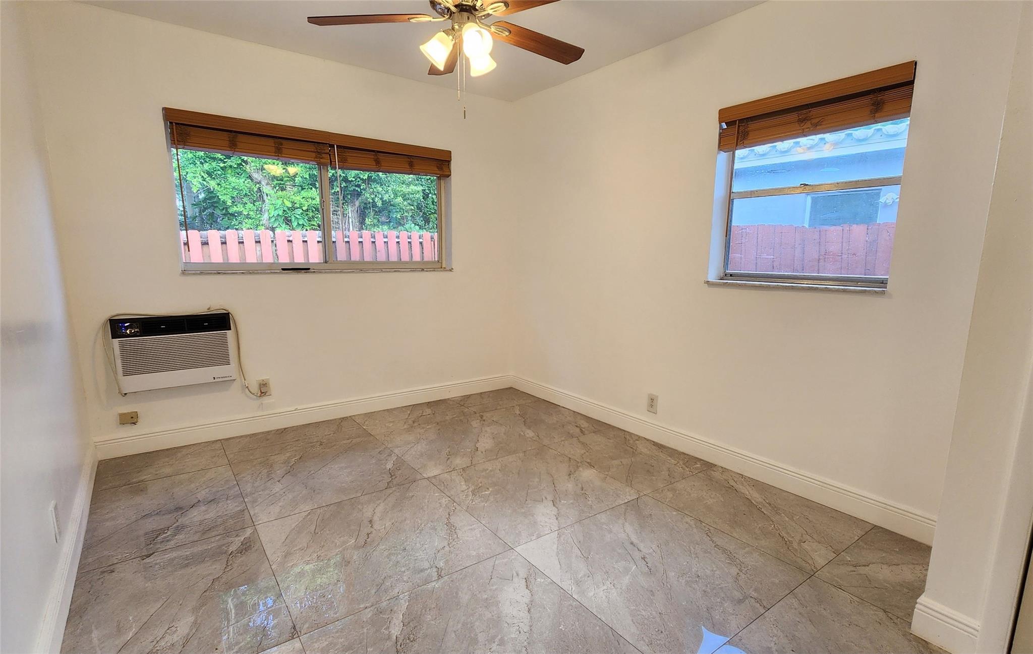 Lakeridge - Residential Lease