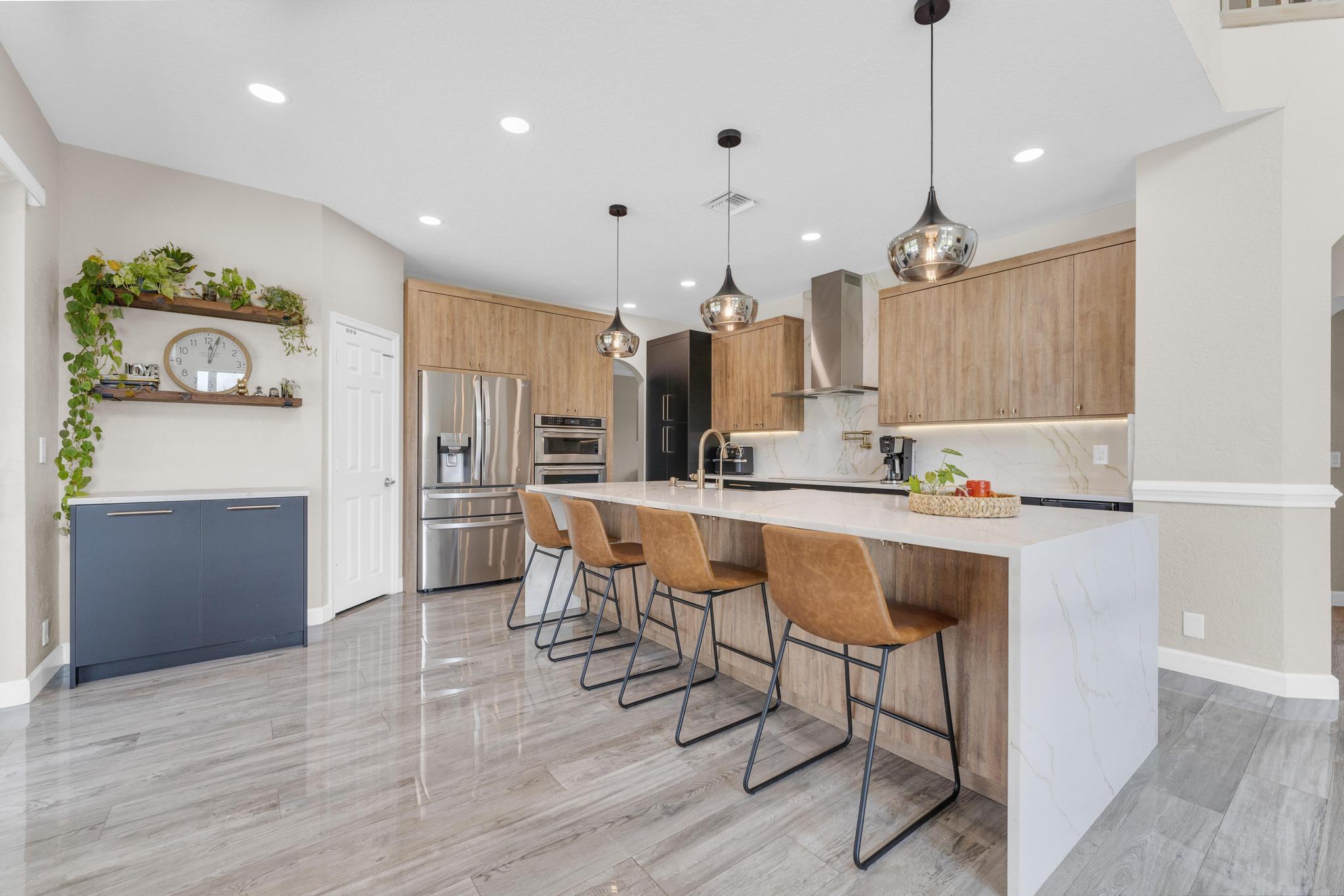 BAY WINDS PAR U - Residential