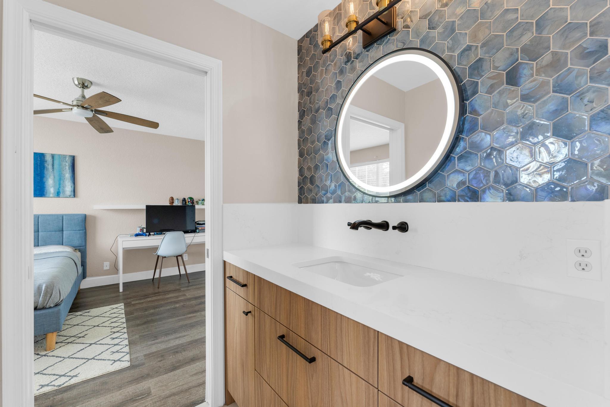 BAY WINDS PAR U - Residential