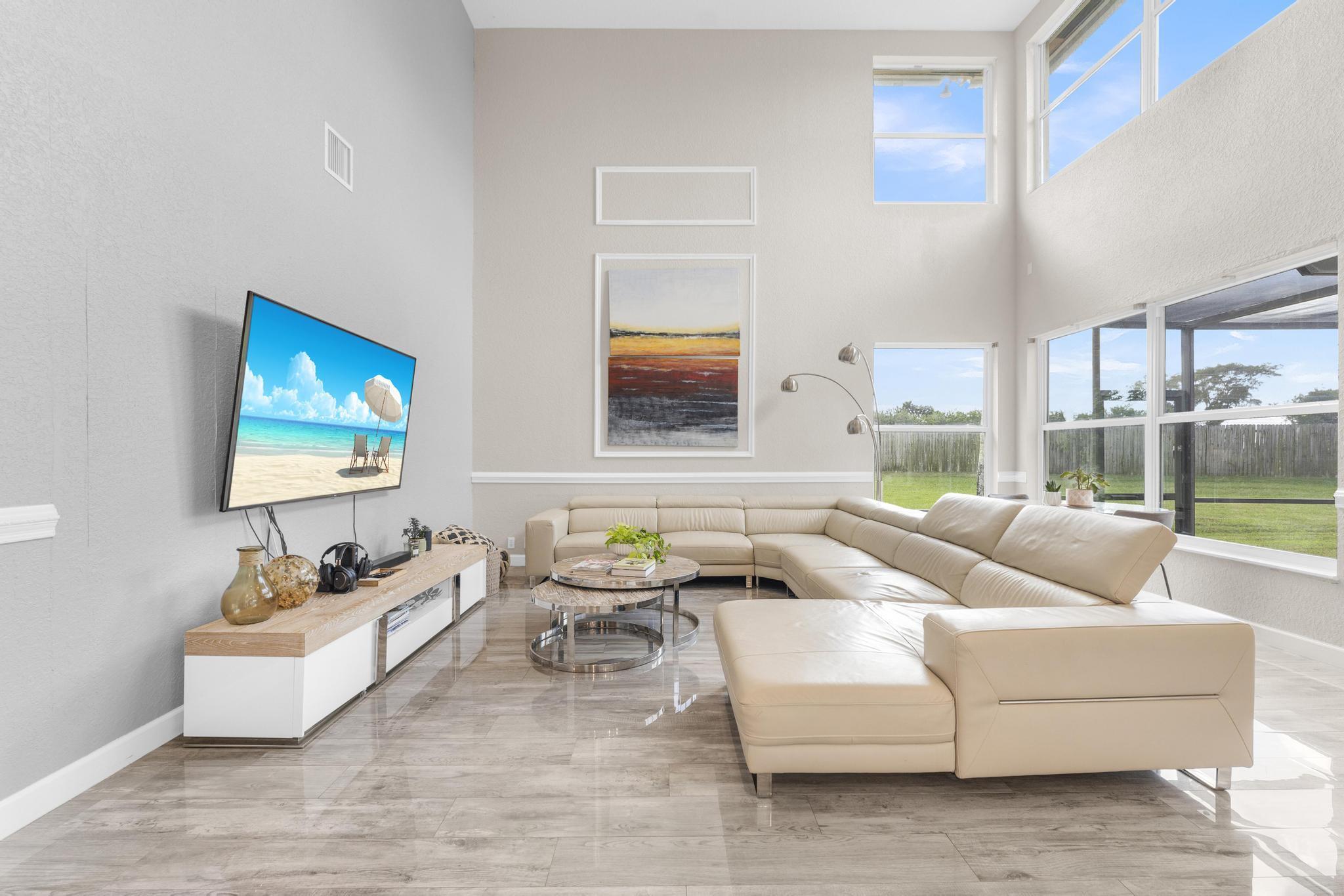 BAY WINDS PAR U - Residential