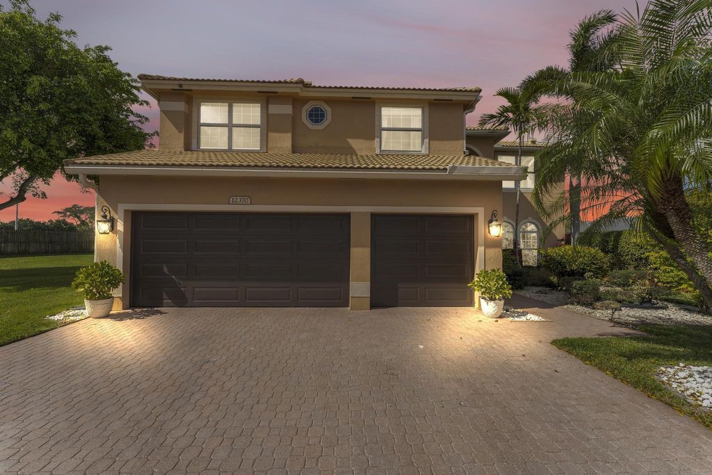 Photo of 12370 Saint Simon Drive, Boca Raton, FL 33428 (MLS # B26012882)