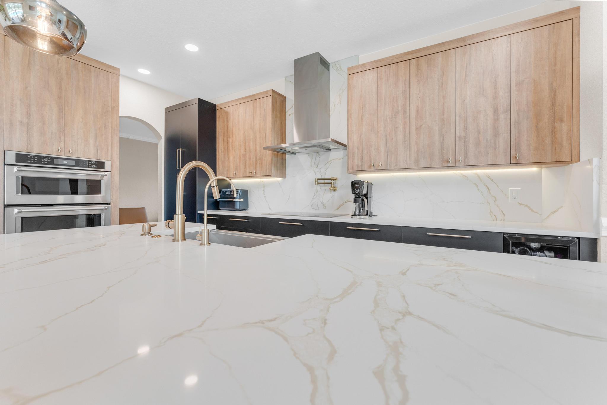 BAY WINDS PAR U - Residential