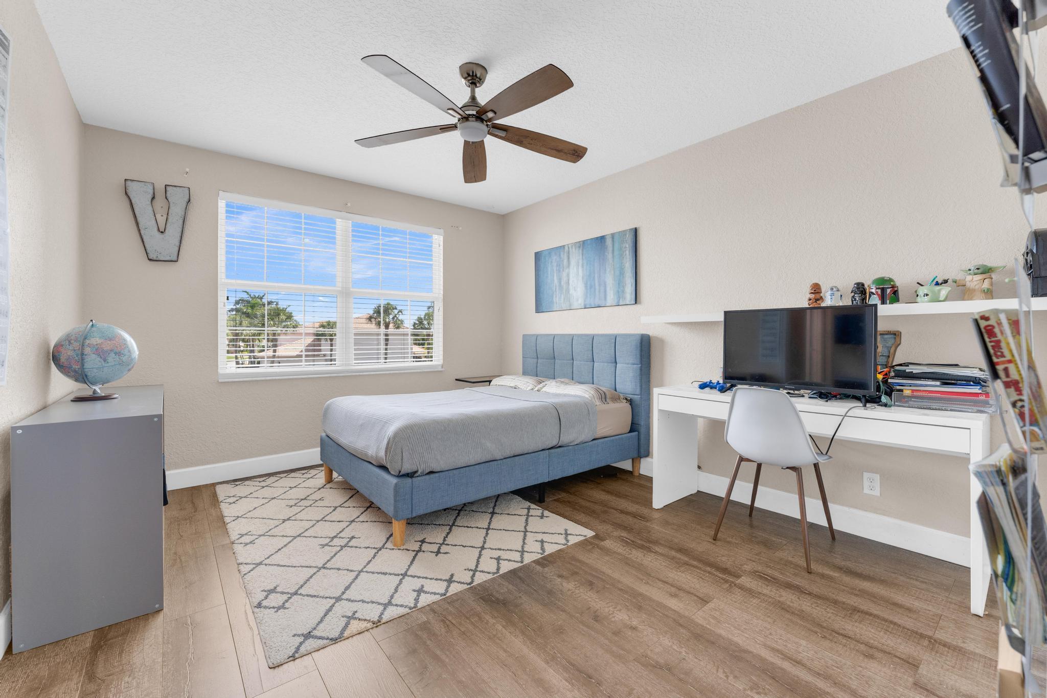 BAY WINDS PAR U - Residential