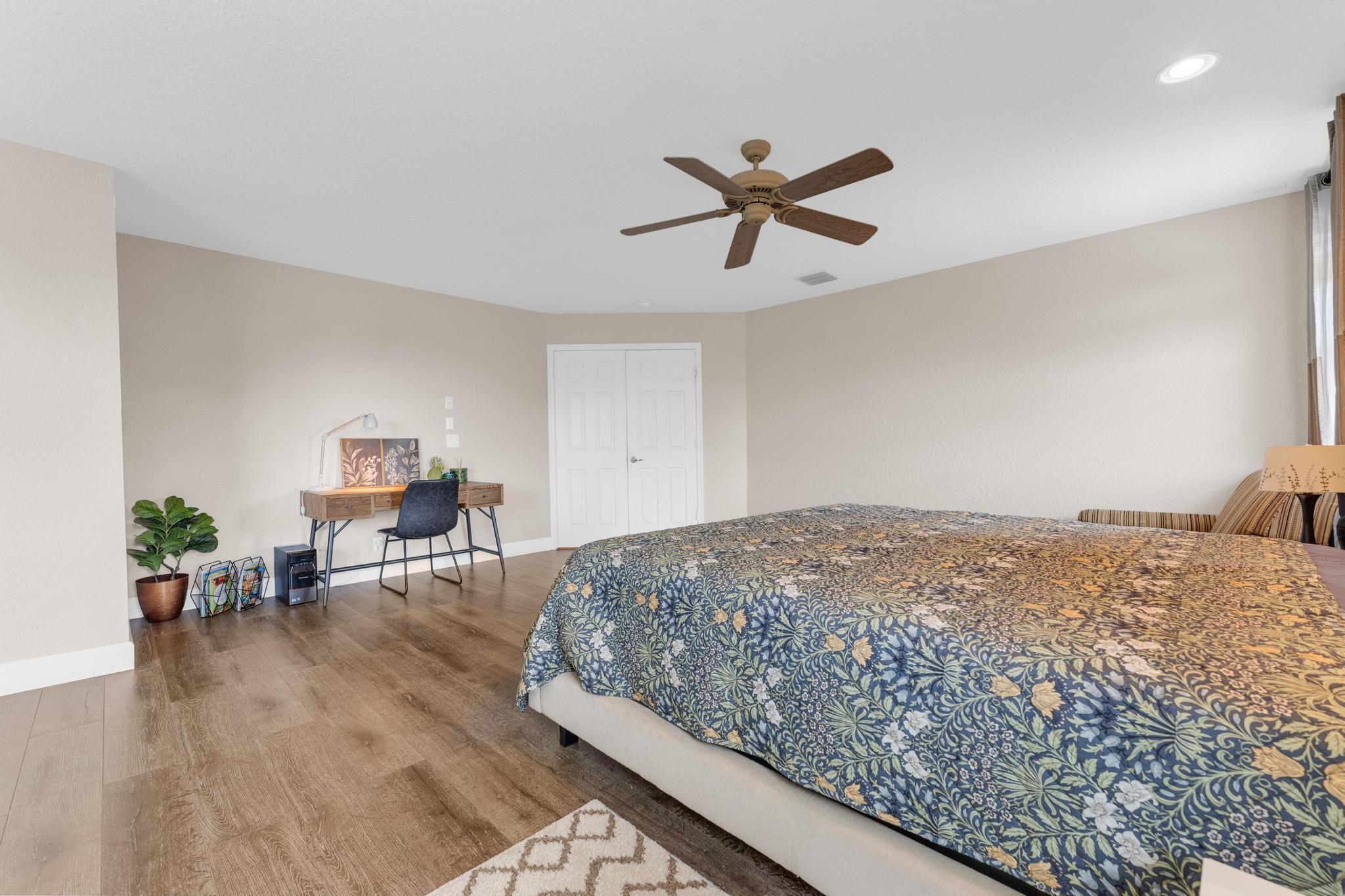 BAY WINDS PAR U - Residential