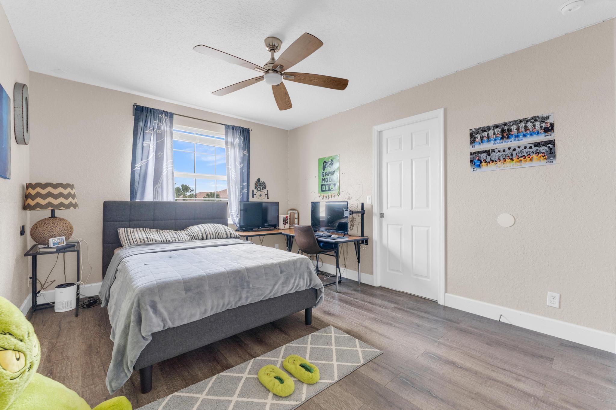 BAY WINDS PAR U - Residential