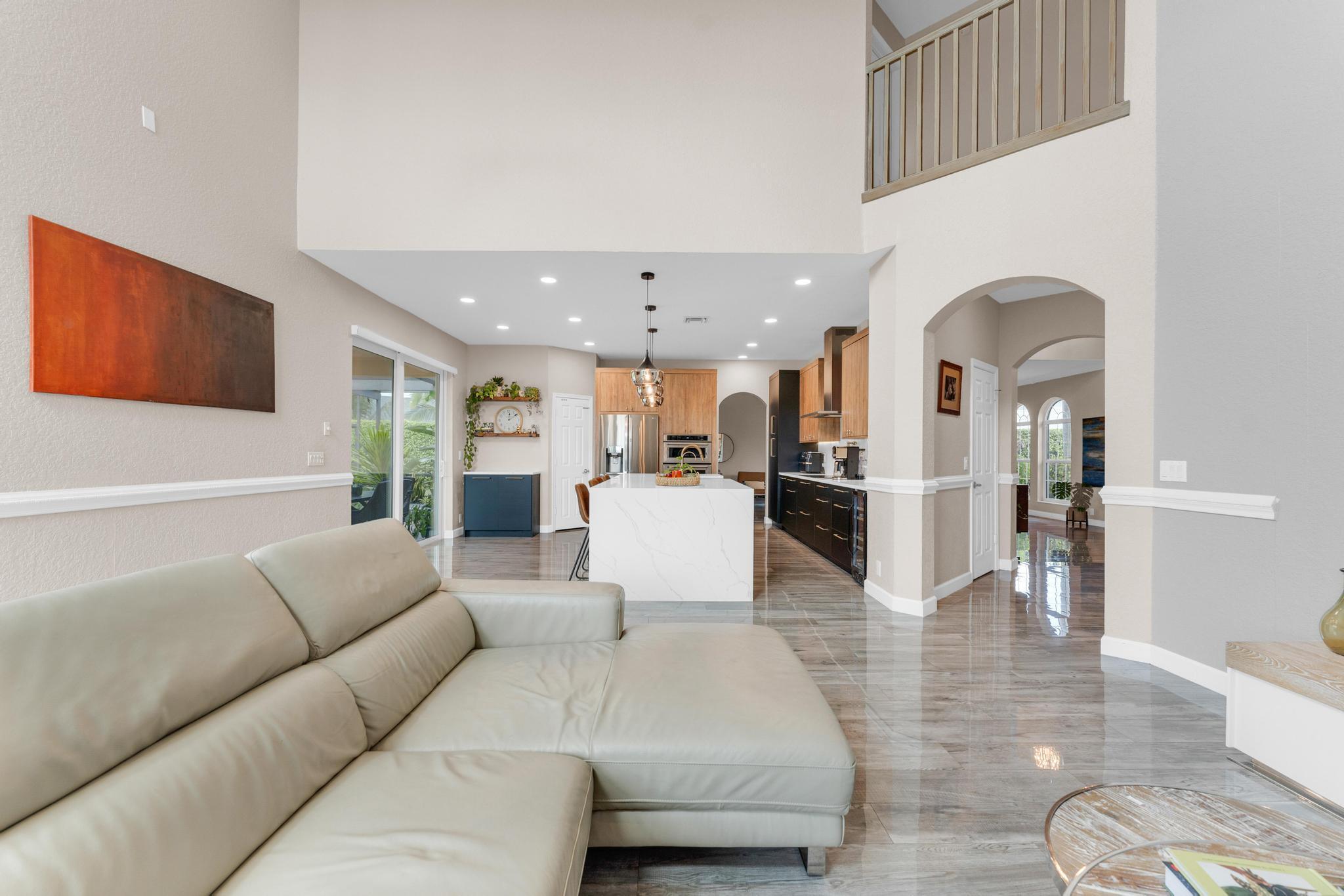 BAY WINDS PAR U - Residential