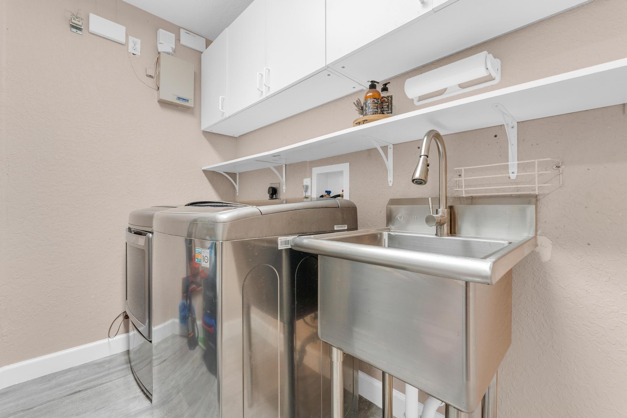 BAY WINDS PAR U - Residential