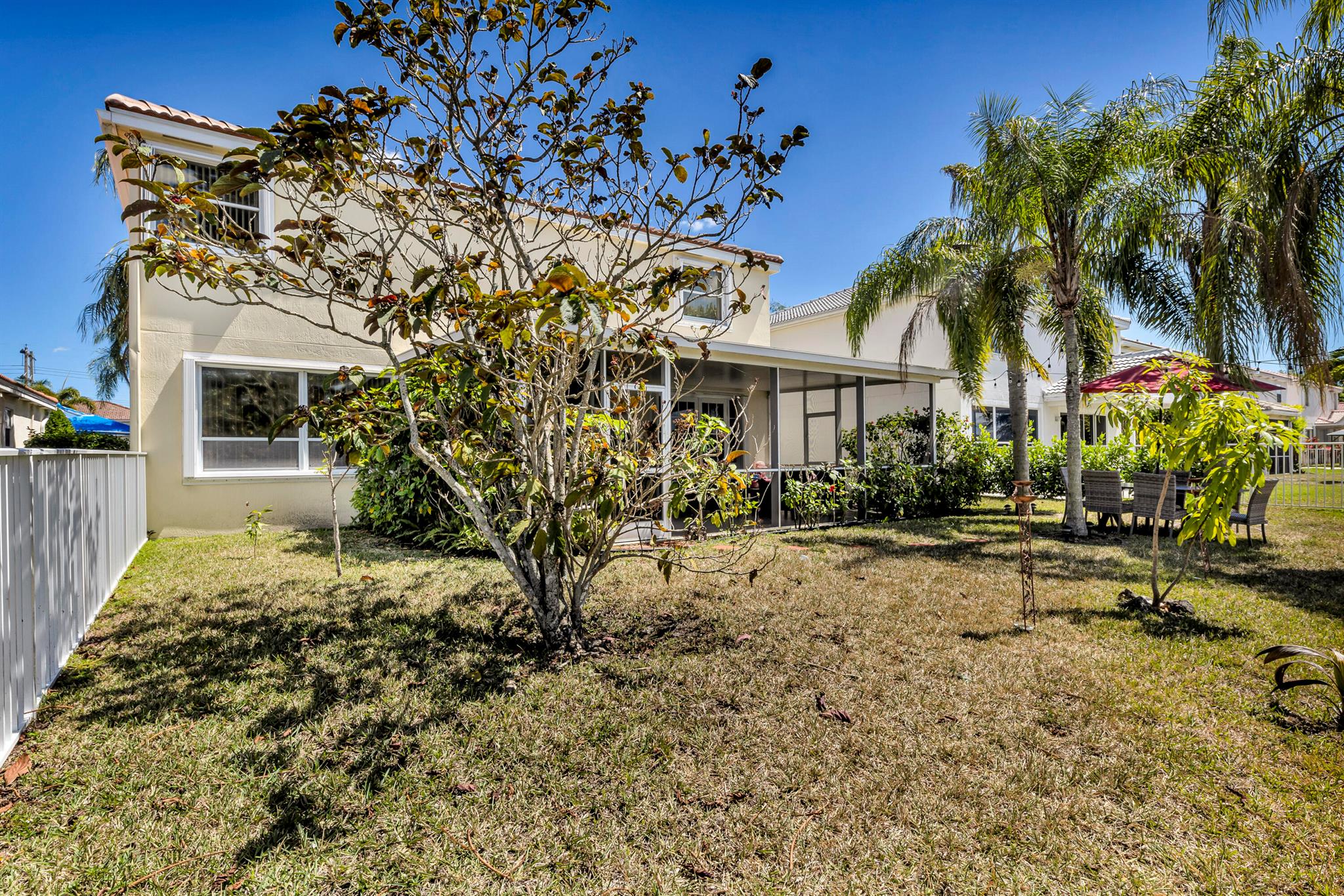 HOLIDAY SPRINGS EAST - Residential