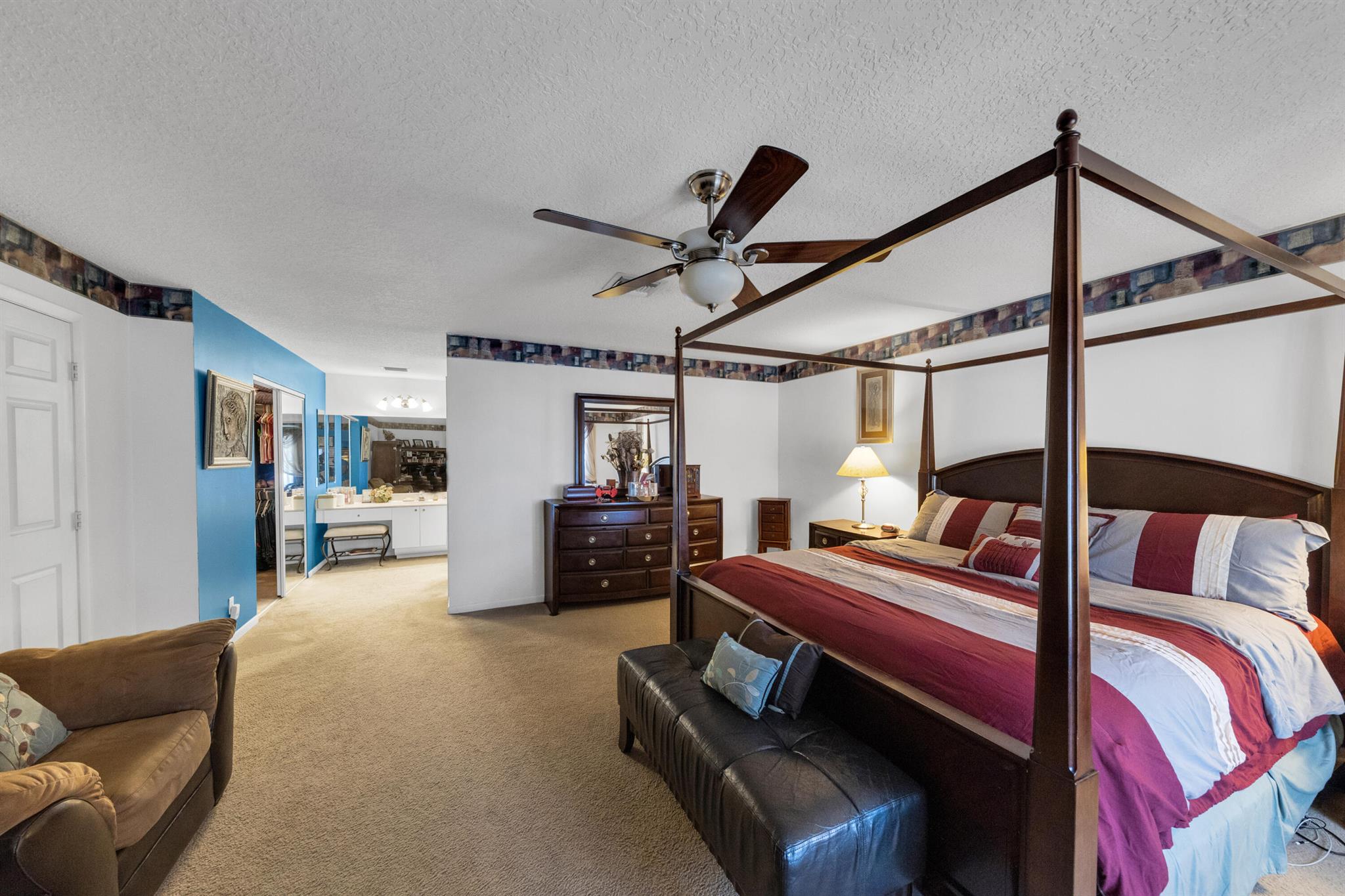 HOLIDAY SPRINGS EAST - Residential