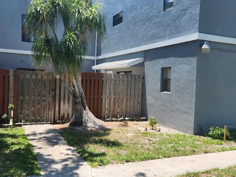 21 Crossings Circle Unit D, Boynton Beach, FL 33435 - MLS#: R10994780