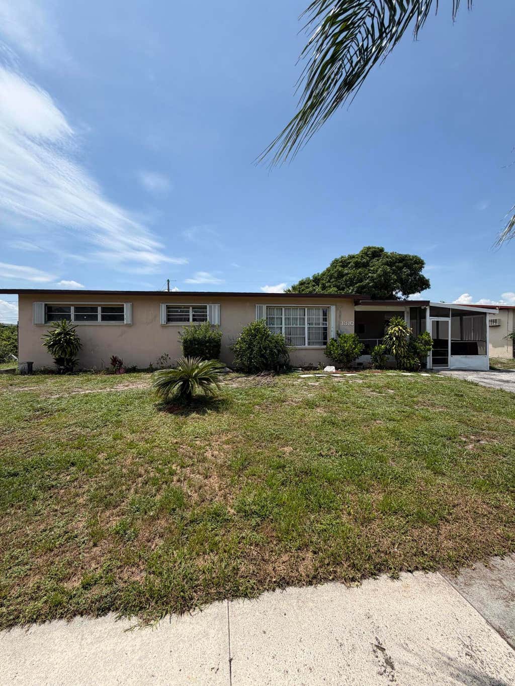 Photo of 1310 11TH Street, West Palm Beach, FL 33401 (MLS # B26065015)