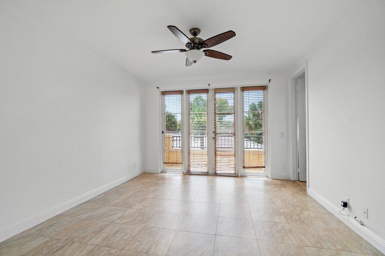 LAKE WORTH TOWN OF ADD 1 - Residential Lease