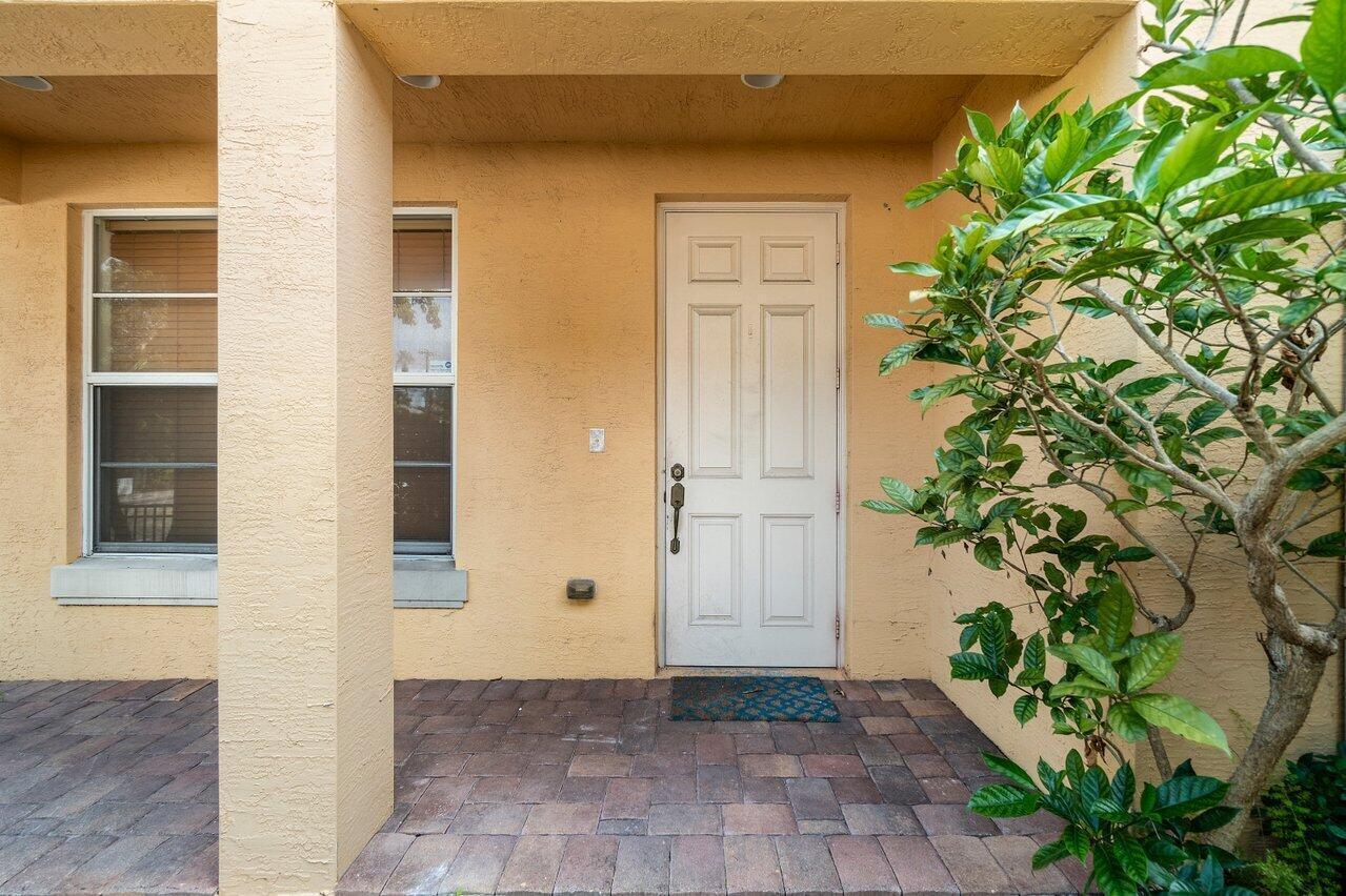 LAKE WORTH TOWN OF ADD 1 - Residential Lease