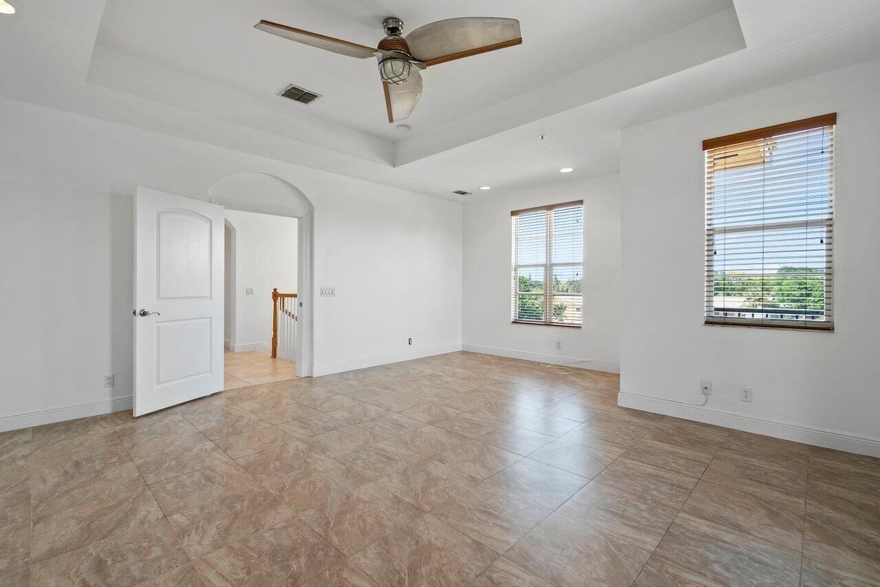 LAKE WORTH TOWN OF ADD 1 - Residential Lease