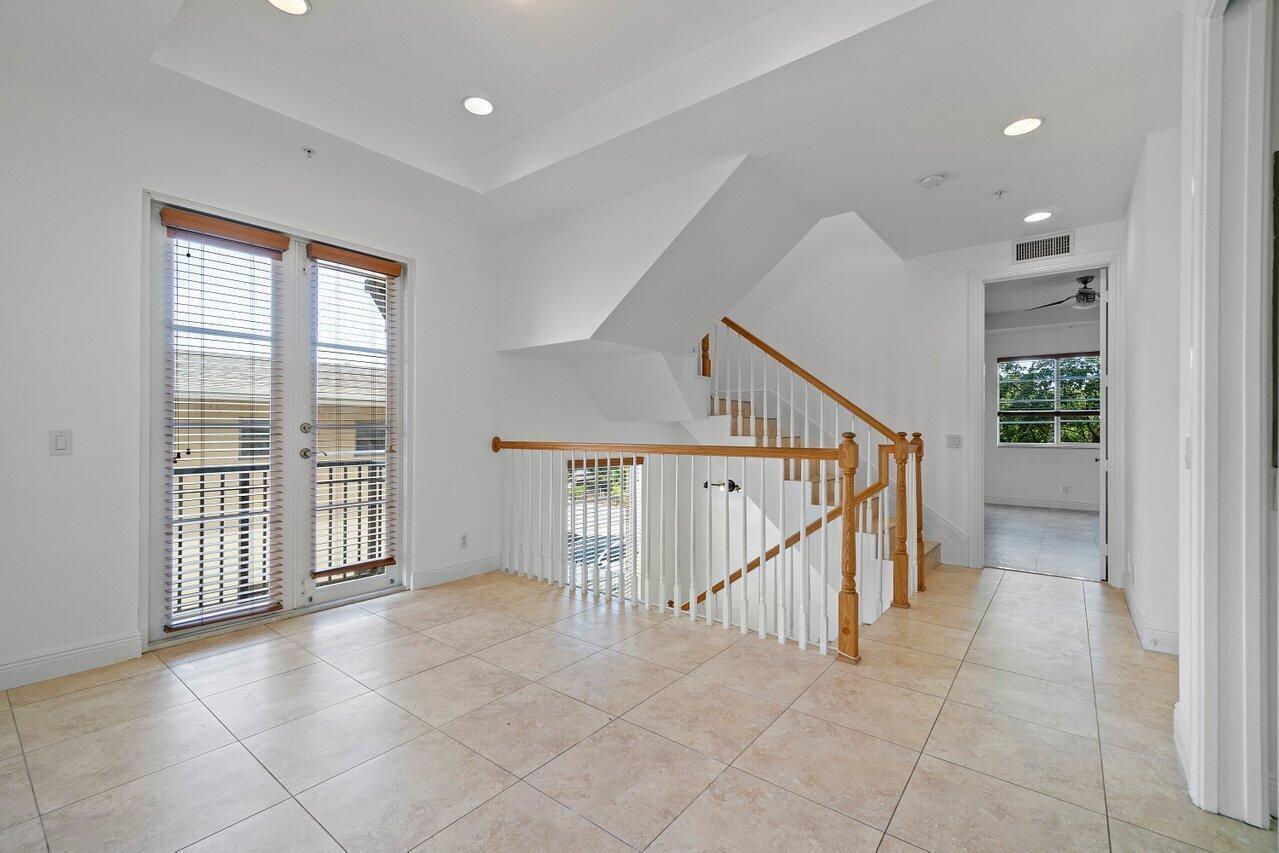 LAKE WORTH TOWN OF ADD 1 - Residential Lease