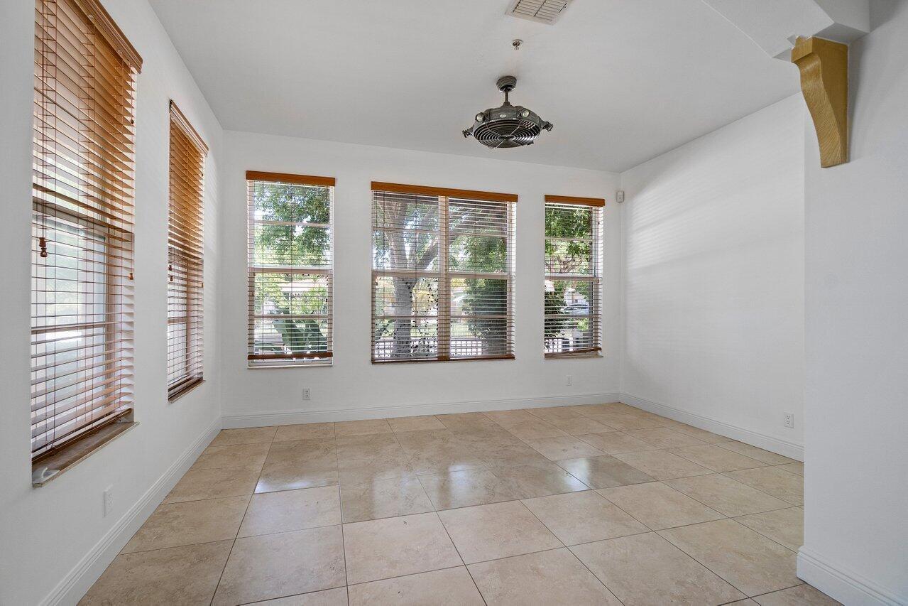 LAKE WORTH TOWN OF ADD 1 - Residential Lease