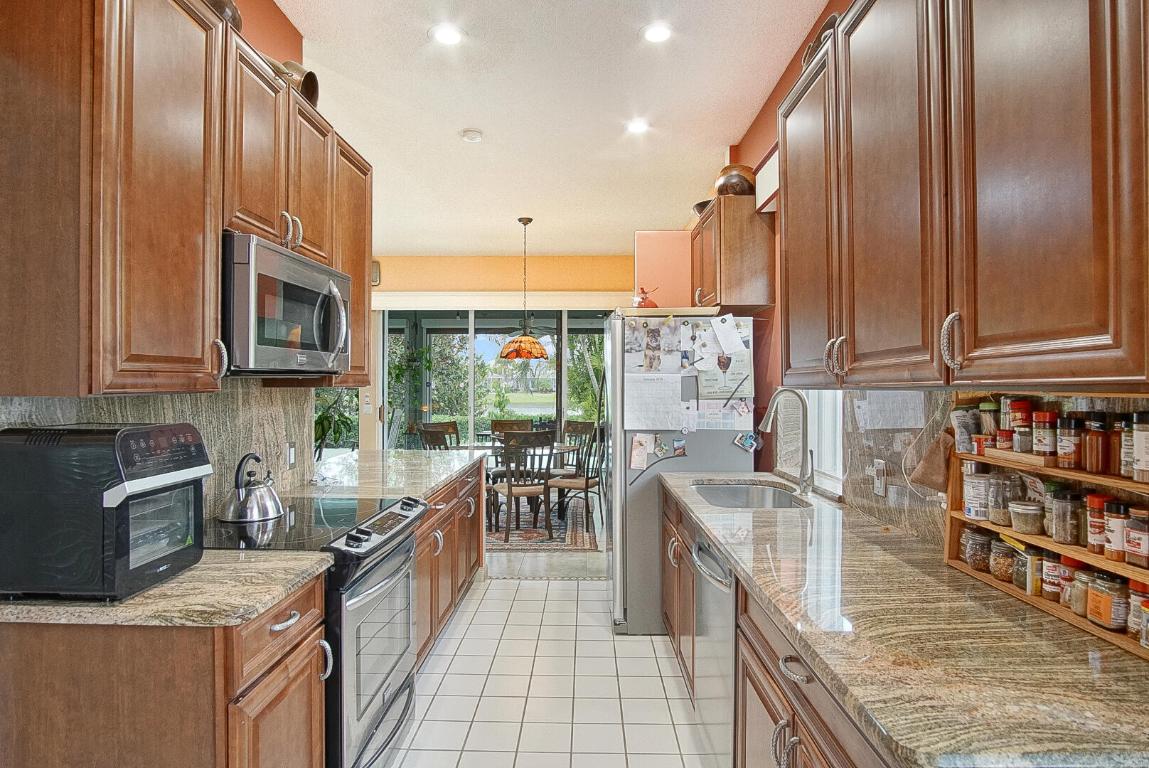 LAKES AT ST LUCIE WEST PLAT NO 22 - Residential