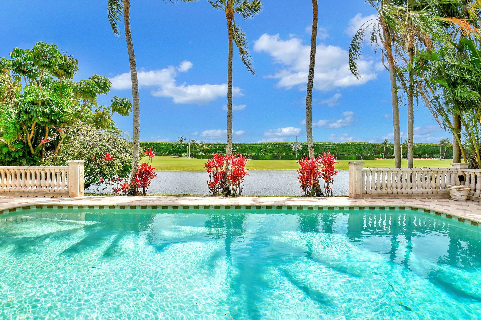 ST ANDREWS COUNTRY CLUB - Residential