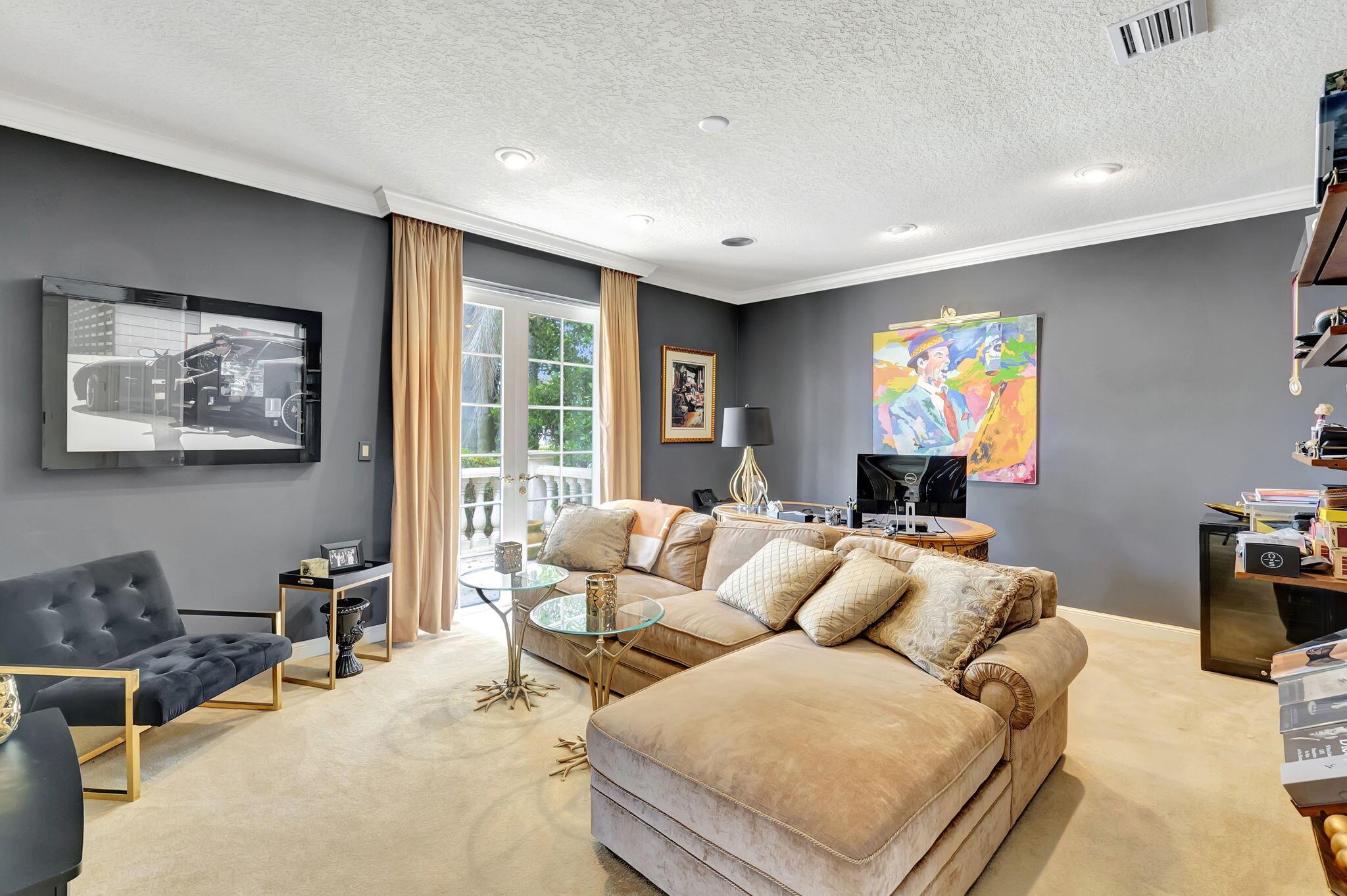 ST ANDREWS COUNTRY CLUB - Residential