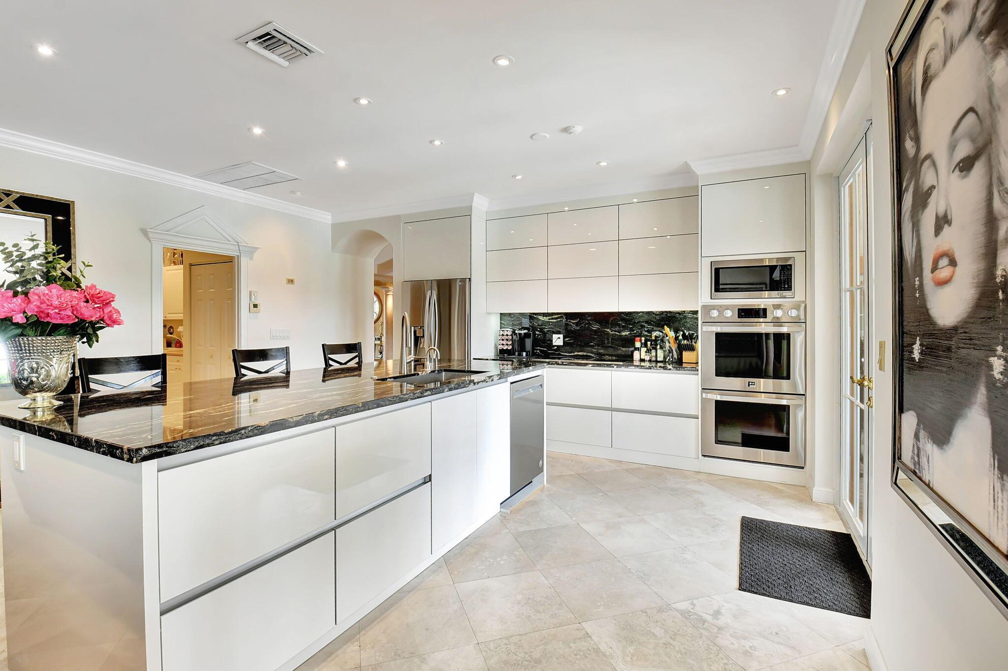 ST ANDREWS COUNTRY CLUB - Residential