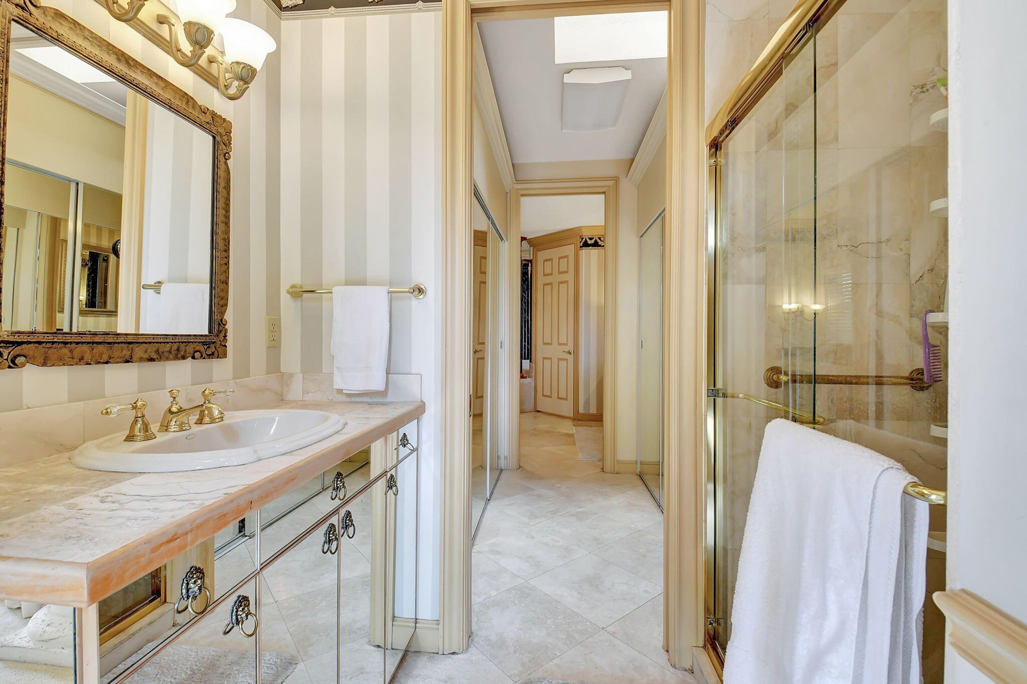 ST ANDREWS COUNTRY CLUB - Residential