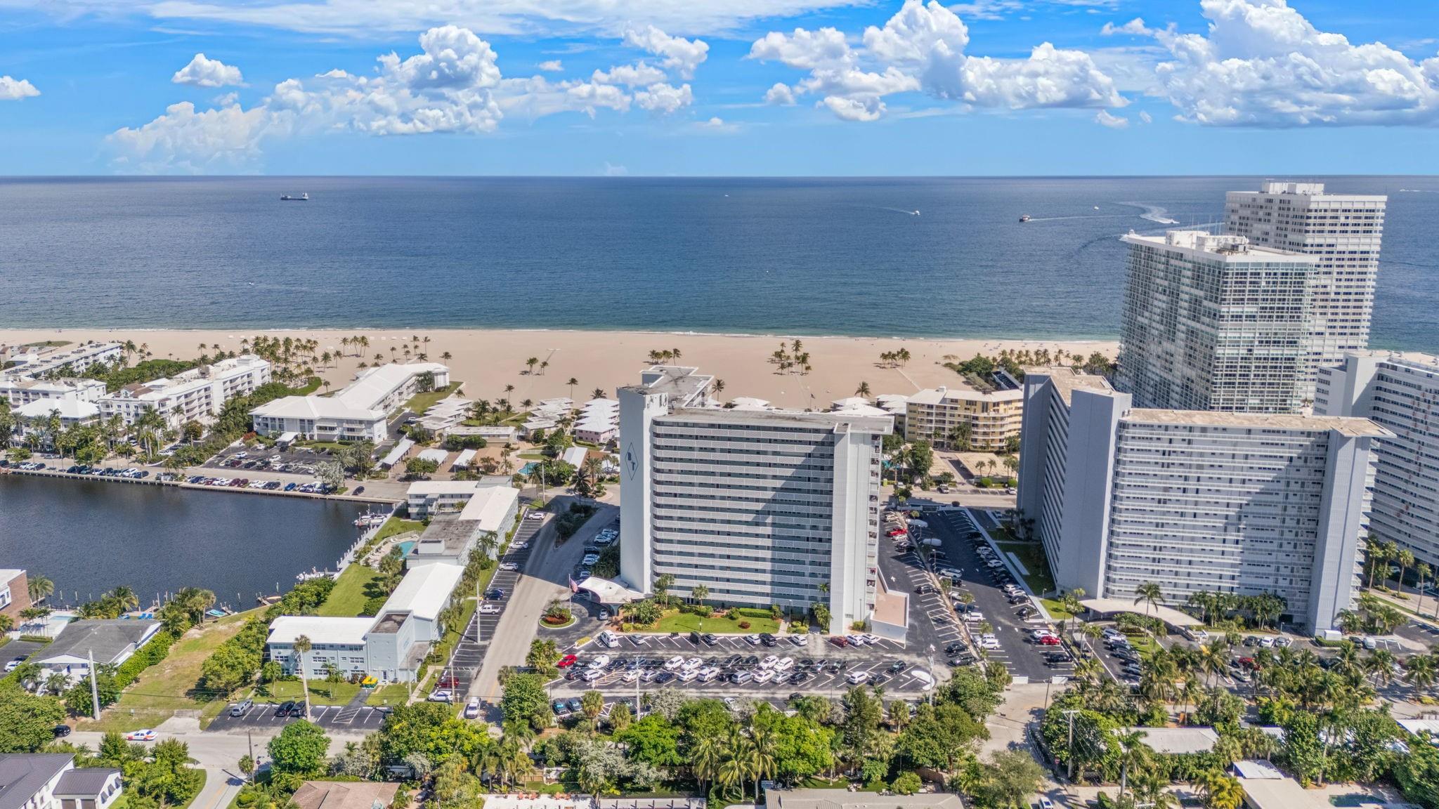1900 S Ocean Dr 1002