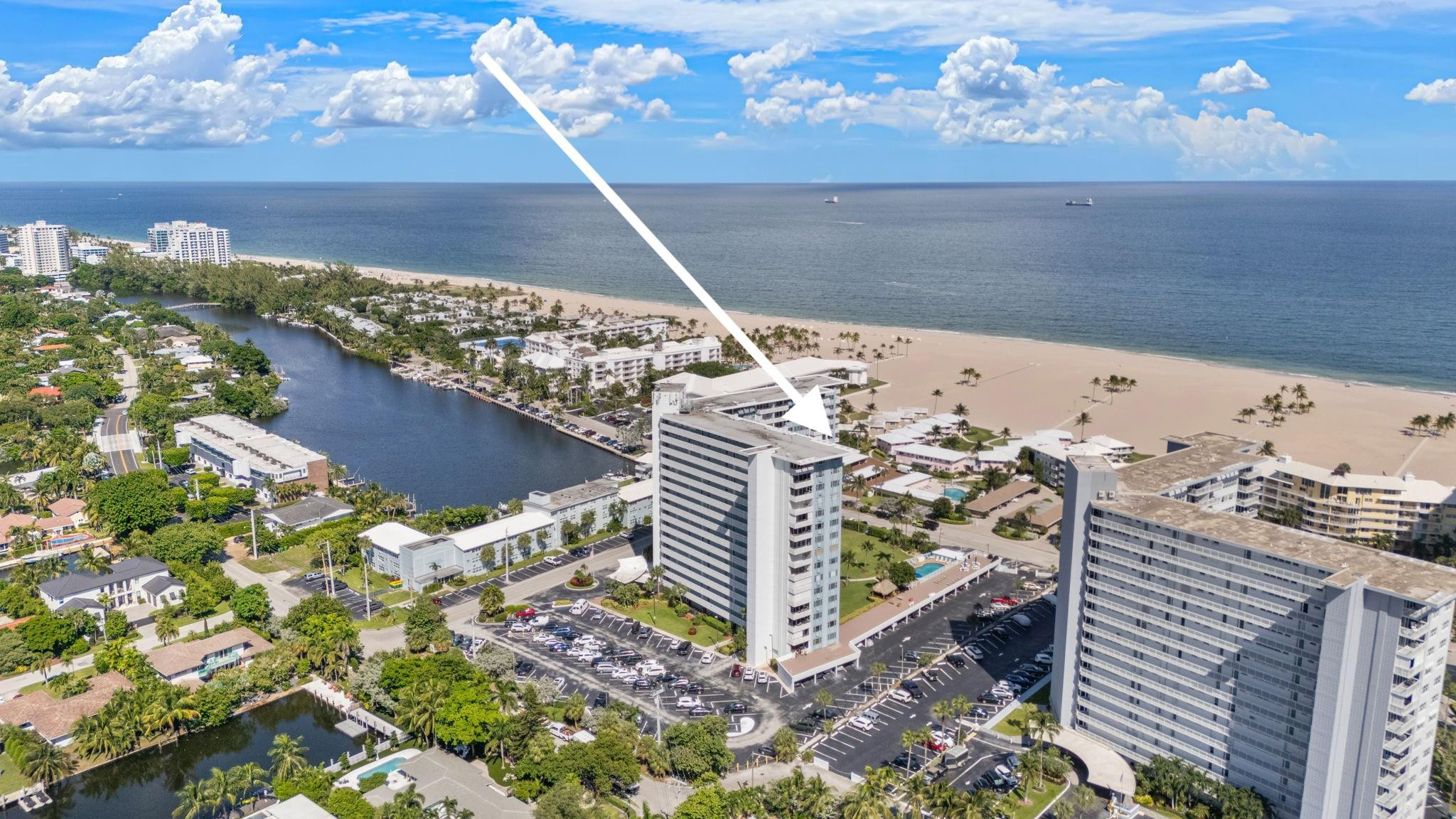 1900 S Ocean Drive 1002