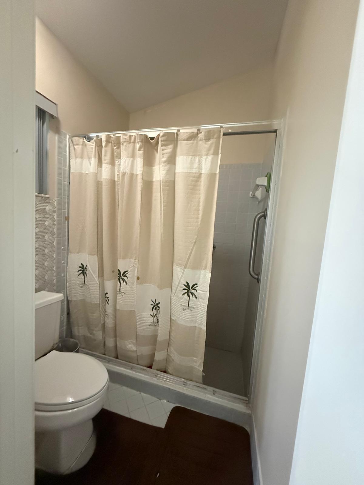 APPLEWOOD VILLAGE II-B CONDO - Residential