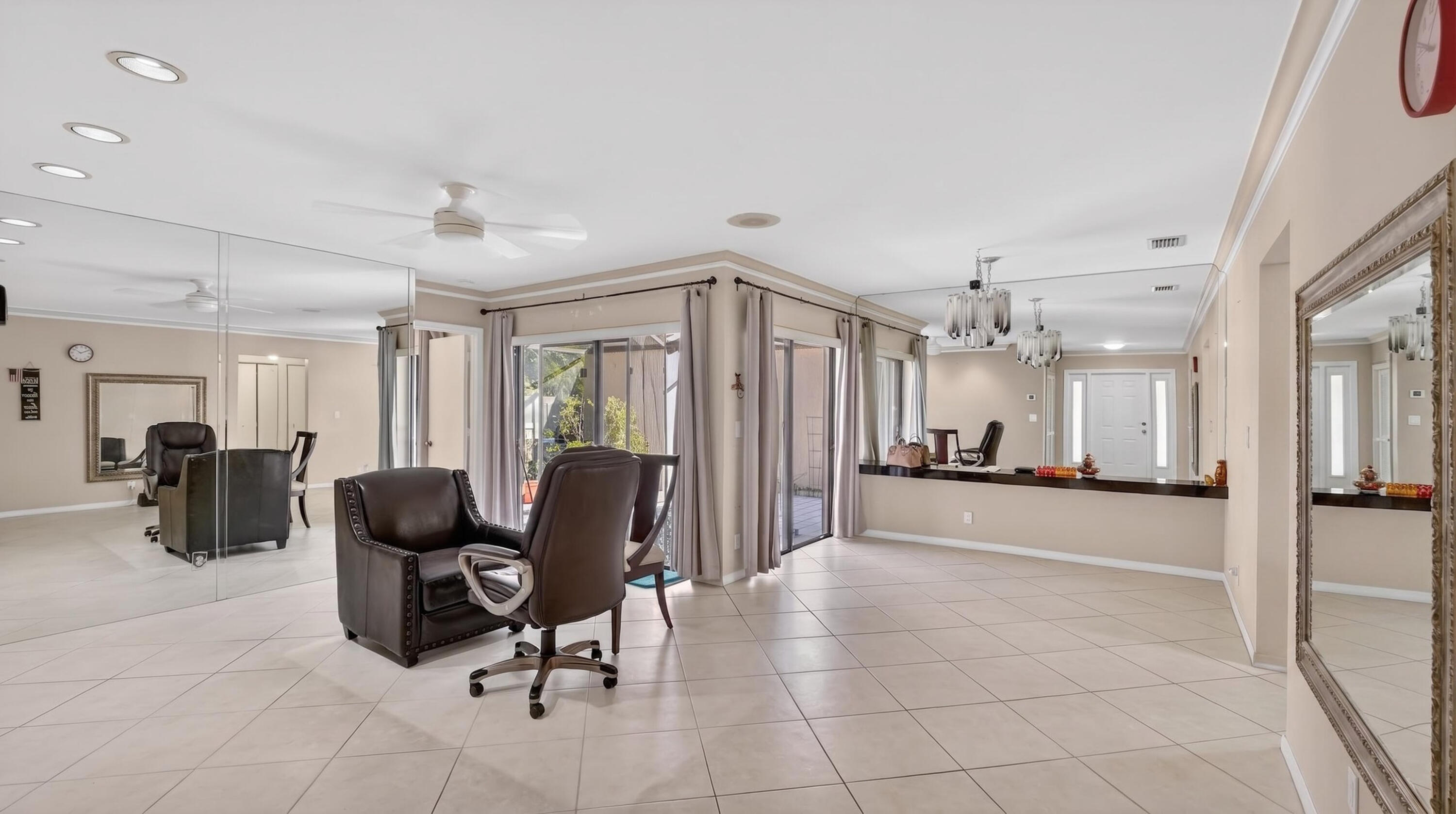 2808 S Carambola Cir Circle S 1980