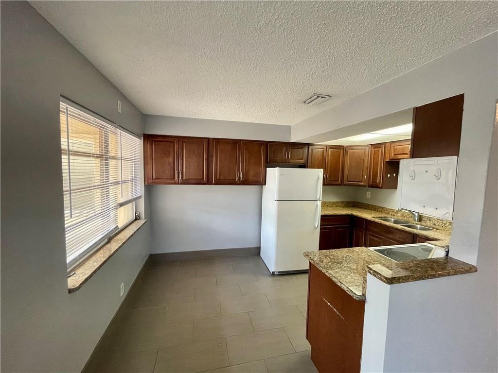 Coral Highlands Resub Blk - Residential Lease