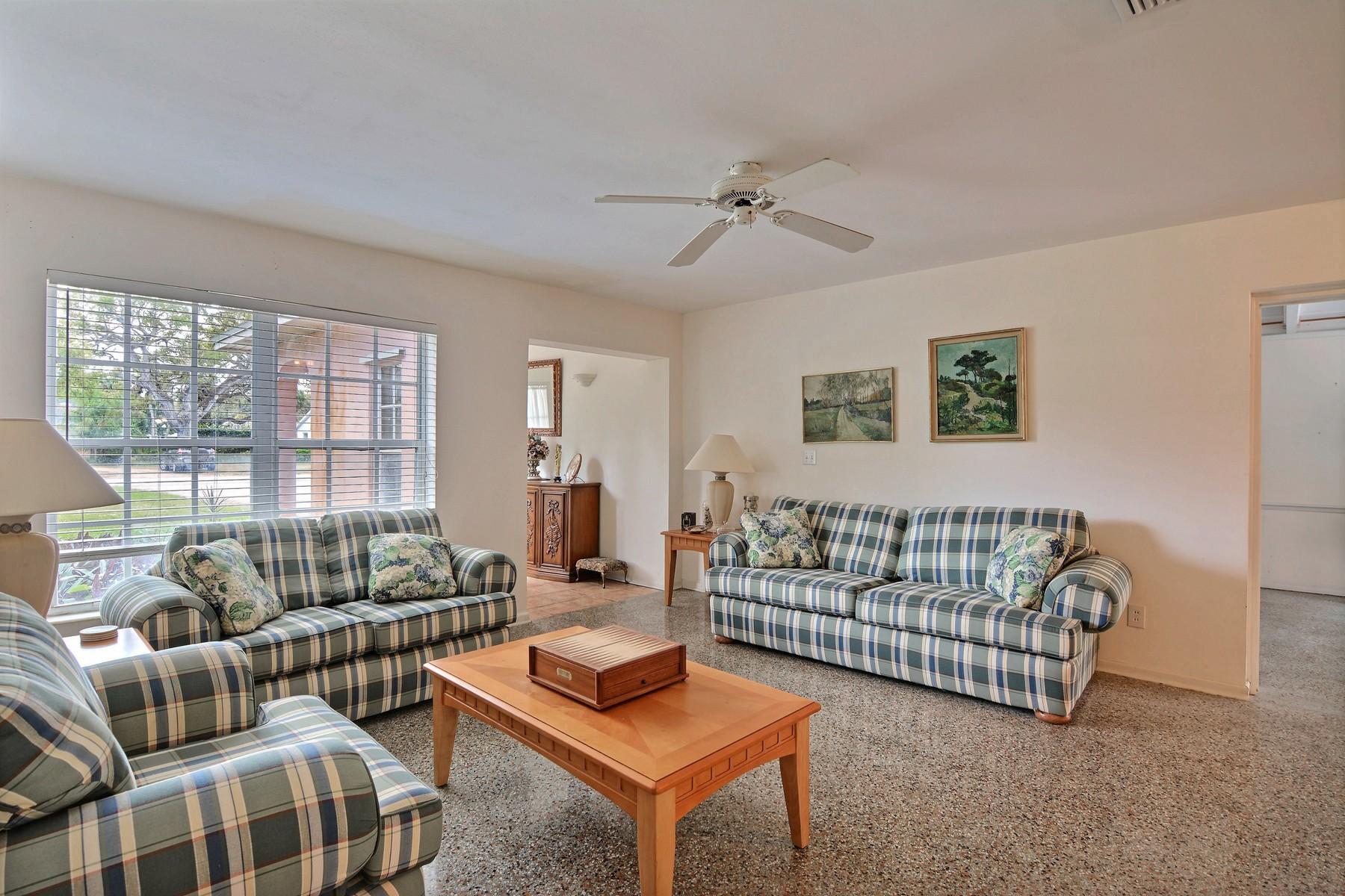 VERO BEACH SUB REPLAT LOTS 20 & Z BLK 4 - Residential