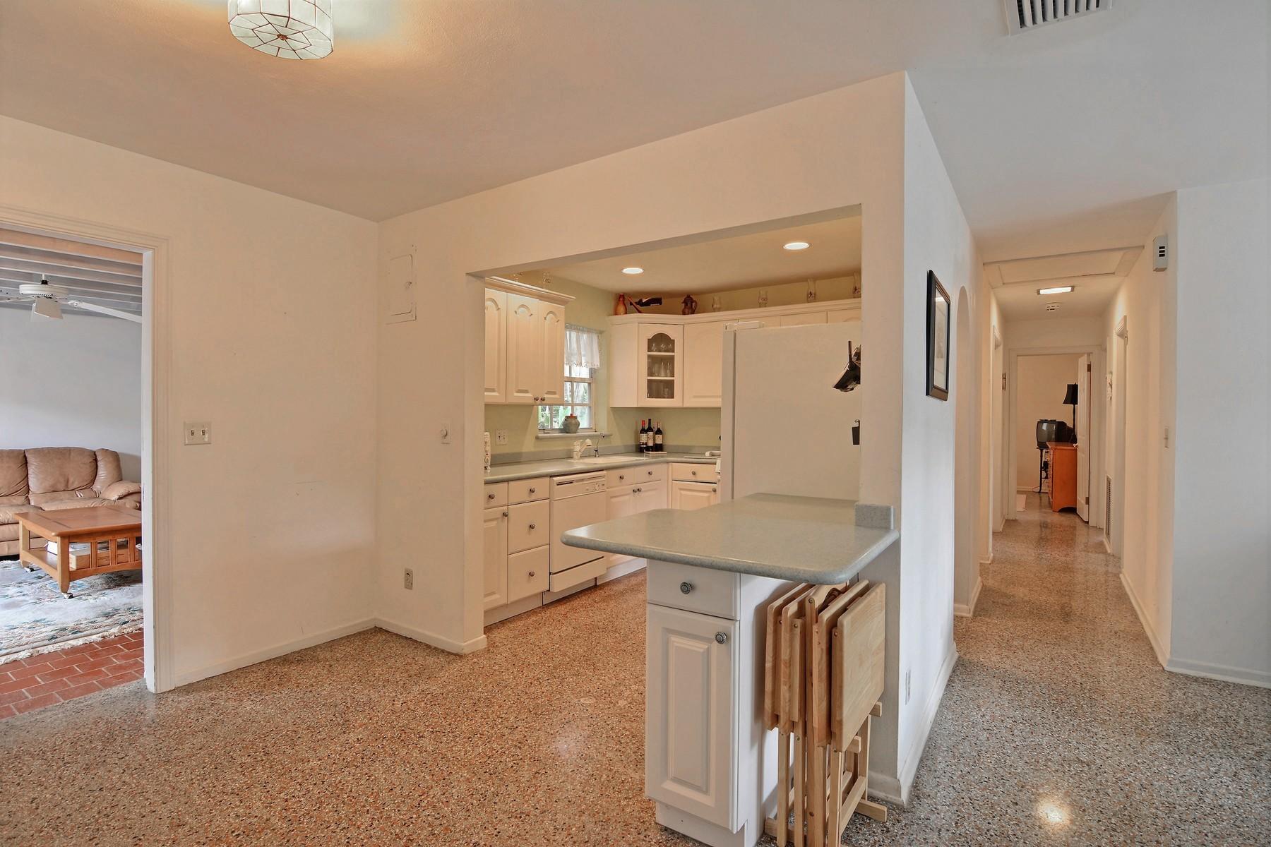 VERO BEACH SUB REPLAT LOTS 20 & Z BLK 4 - Residential