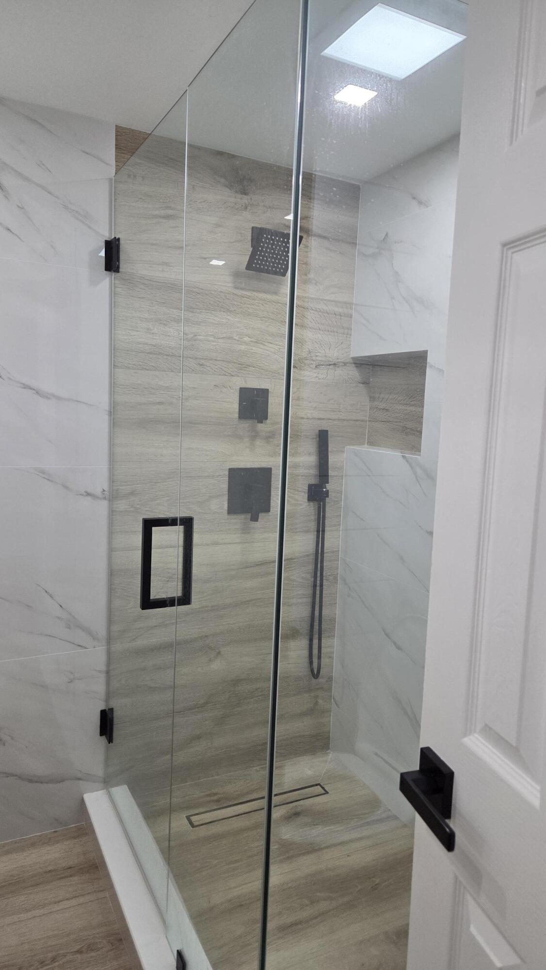 HERITAGE VILLAGE OF P B LAKES - Residential Lease