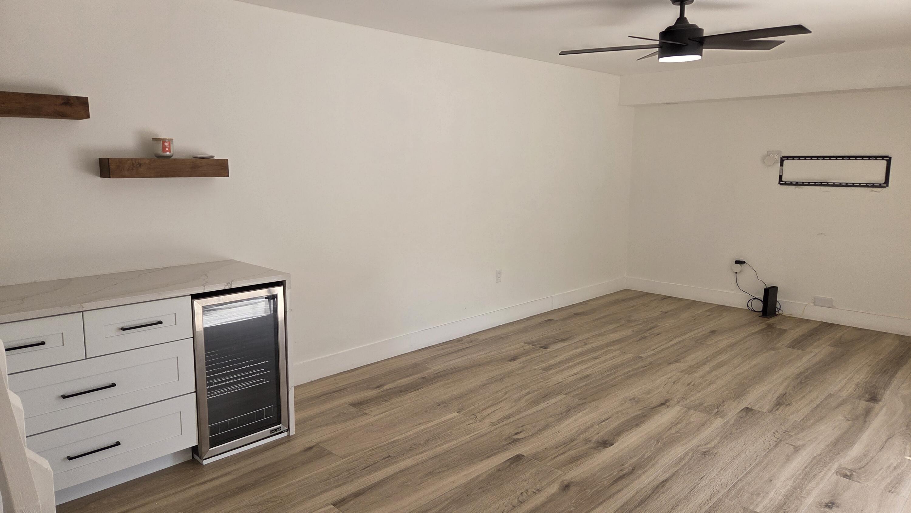 HERITAGE VILLAGE OF P B LAKES - Residential Lease