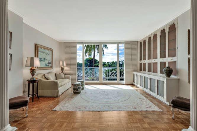 VILLAS INC - Residential