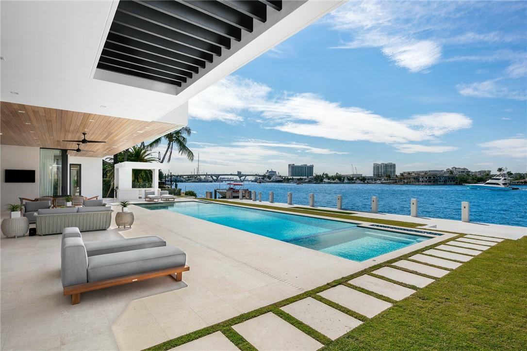 Laguna Isle 40-1 B - Residential