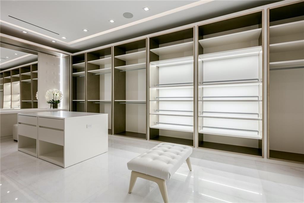 Laguna Isle 40-1 B - Residential